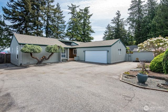 1985 Cascade View Drive, Camano Island, WA 98282