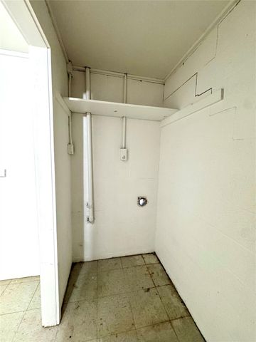 425 E Park Street, Alvin, TX 77511