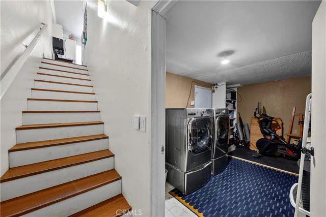 13901 Olive View Lane 27, Sylmar, CA 91342