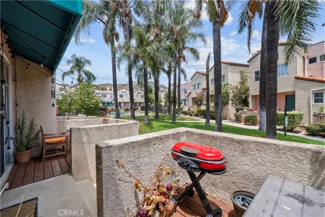 13901 Olive View Lane 27, Sylmar, CA 91342