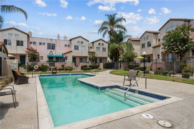 13901 Olive View Lane 27, Sylmar, CA 91342