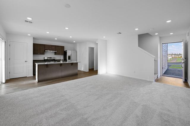 51722 Jubilee Pine Dr, La Pine, OR 97739