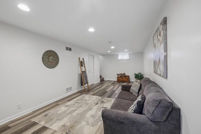 809 West Street, Stoughton, WI 53589
