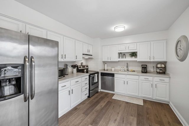 809 West Street, Stoughton, WI 53589