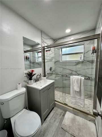 397 NW 48th Ct 397, Oakland Park, FL 33309