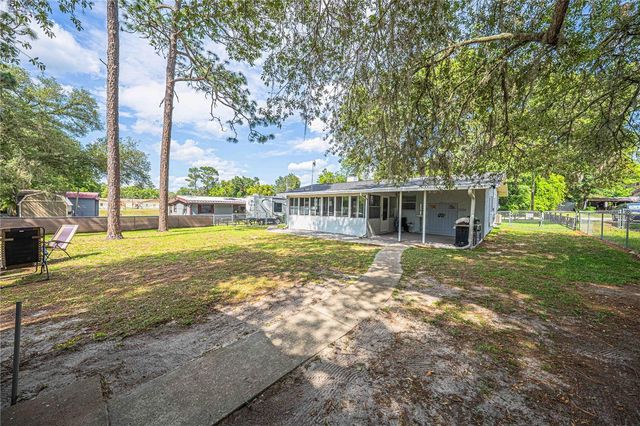 1820 SE 175TH TERRACE ROAD, Silver Springs, FL 34488