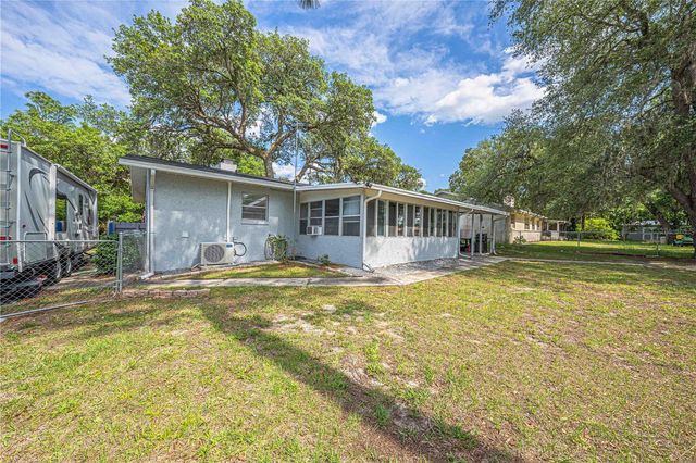 1820 SE 175TH TERRACE ROAD, Silver Springs, FL 34488