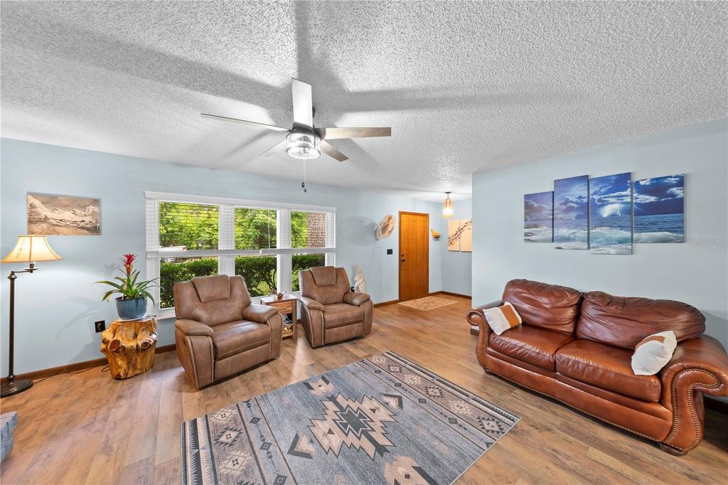 Image 12 of property listing at 1820 SE 175TH TERRACE ROAD, Silver Springs, FL 34488