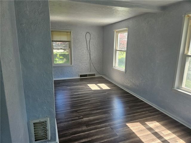 1108 Prescott St, White Oak, PA 15131