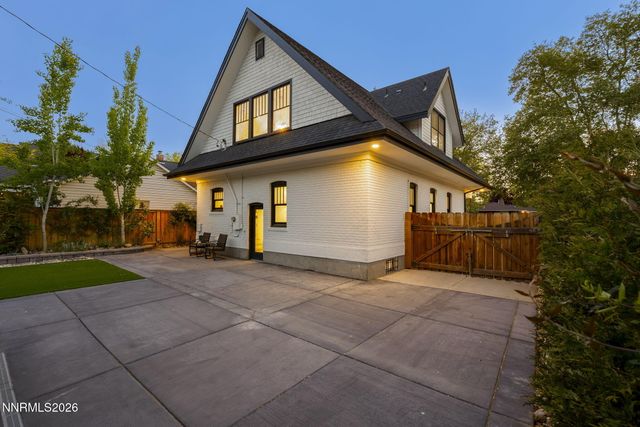740 Manor Drive, Reno, NV 89509