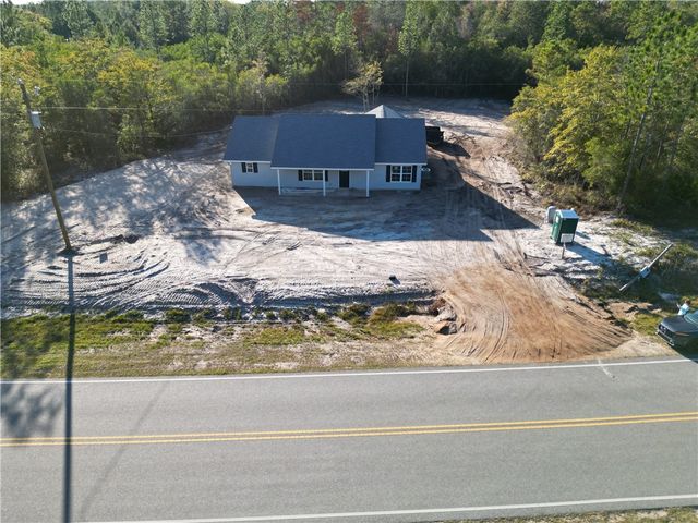 2587 Buster Walker Road, Waynesville, GA 31566