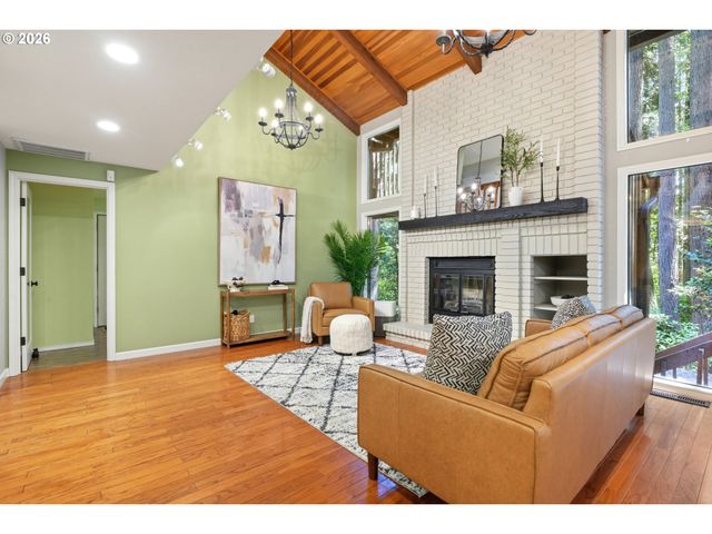 9332 Sw 171ST Ave, Beaverton, OR 97007