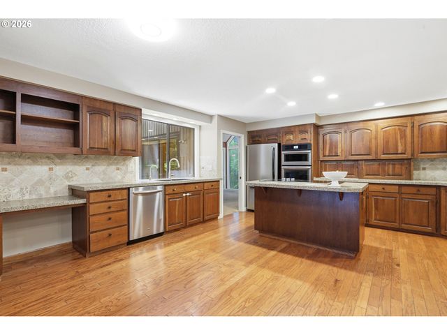 9332 Sw 171ST Ave, Beaverton, OR 97007
