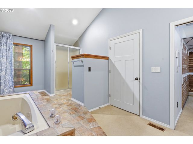 9332 Sw 171ST Ave, Beaverton, OR 97007