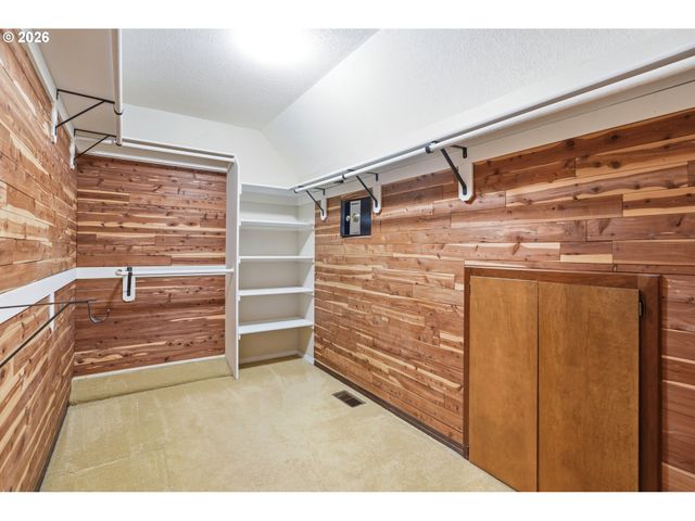 9332 Sw 171ST Ave, Beaverton, OR 97007