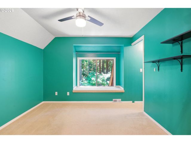 9332 Sw 171ST Ave, Beaverton, OR 97007