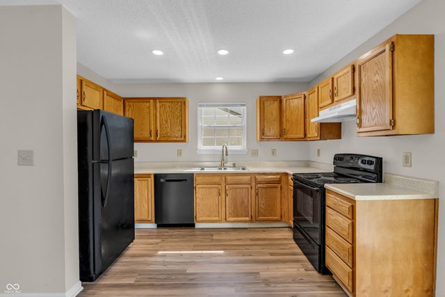 7549 Stockard Street, Indianapolis, IN 46239
