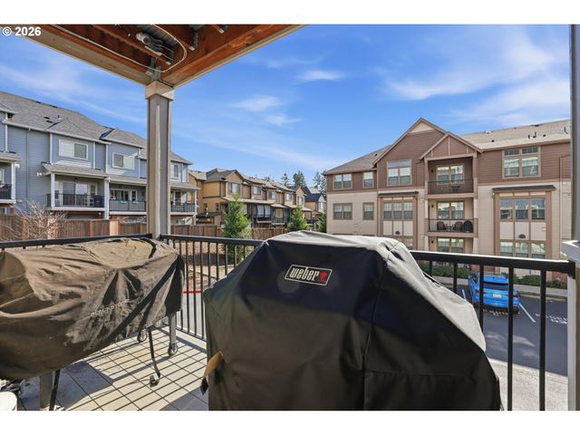 17149 Sw SNOWDALE St 103, Beaverton, OR 97007