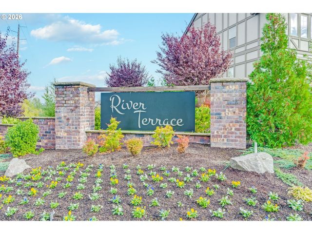 17149 Sw SNOWDALE St 103, Beaverton, OR 97007