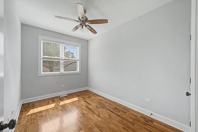 555 N Springfield Avenue, Chicago, IL 60624