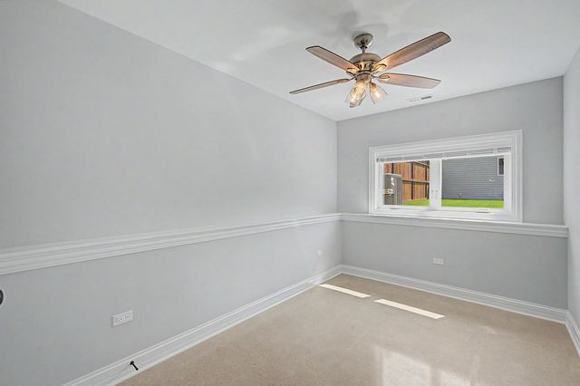 555 N Springfield Avenue, Chicago, IL 60624