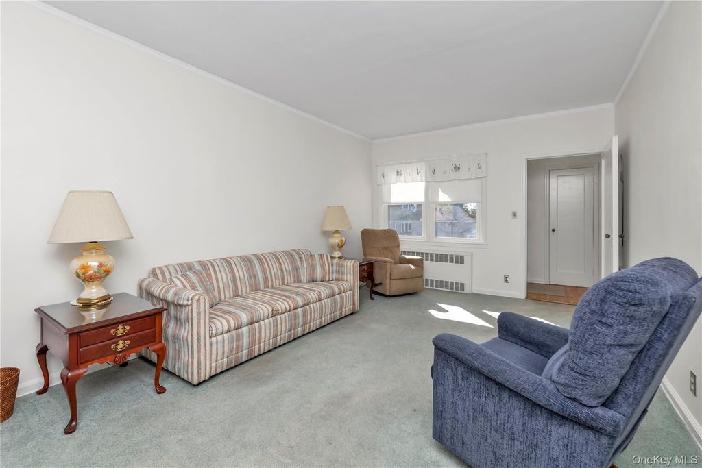 189-21 46th Road, Flushing, NY 11358 — photo 2