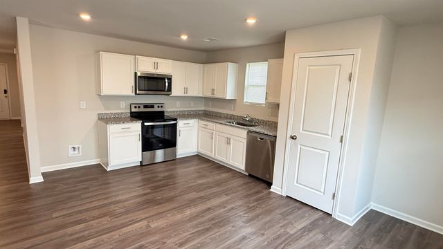 155 Dillon Street, Chesnee, SC 29323