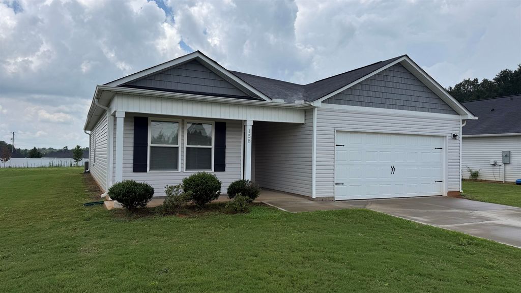 155 Dillon Street, Chesnee, SC 29323