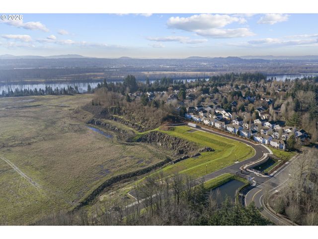 19601 Ridge Dr, Vancouver, WA 98683