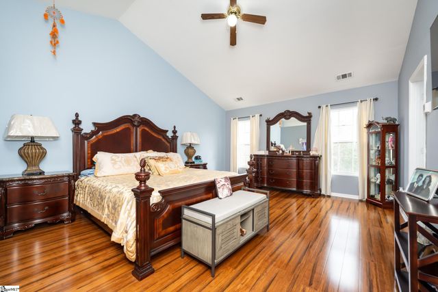 2 Hollow Tree Way, Greenville, SC 29605