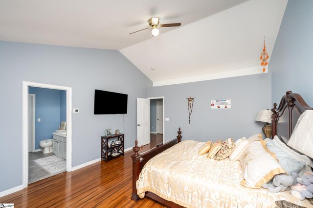 2 Hollow Tree Way, Greenville, SC 29605
