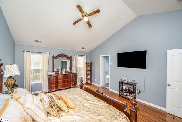 2 Hollow Tree Way, Greenville, SC 29605