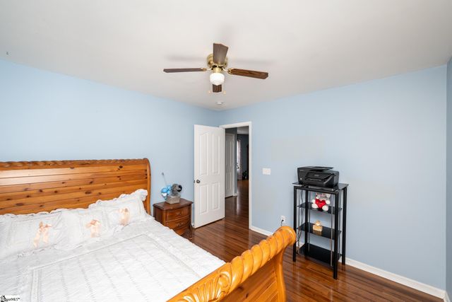 2 Hollow Tree Way, Greenville, SC 29605