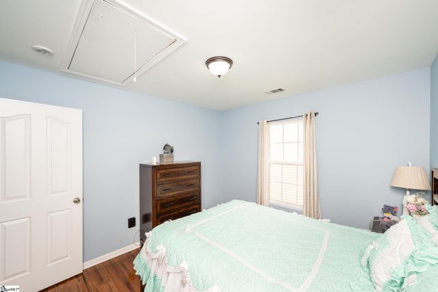 2 Hollow Tree Way, Greenville, SC 29605