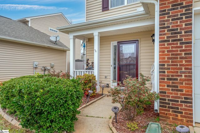 2 Hollow Tree Way, Greenville, SC 29605