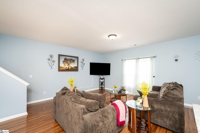 2 Hollow Tree Way, Greenville, SC 29605