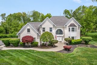3 Bayview Ter, Green Brook Twp., NJ 08812