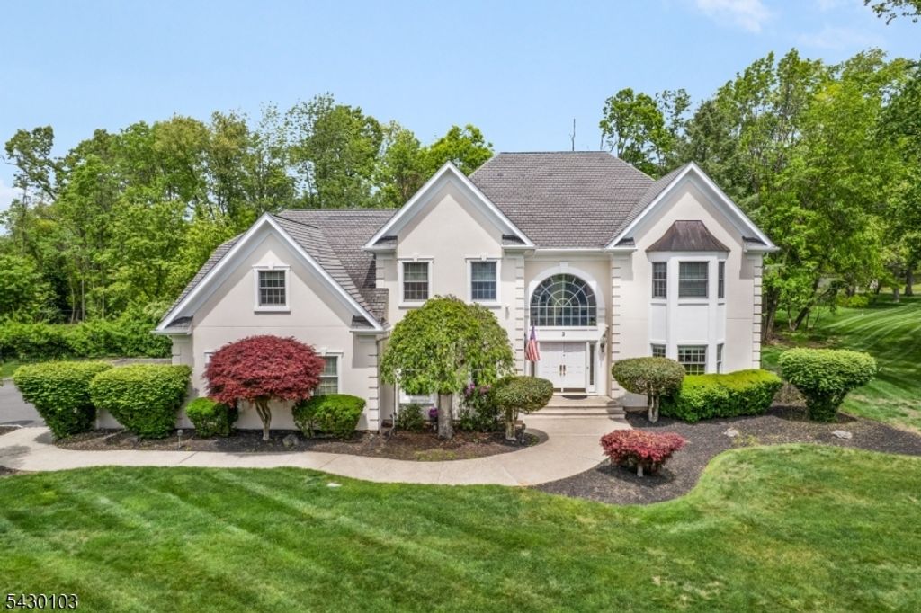 3 Bayview Ter, Green Brook Twp., NJ 08812