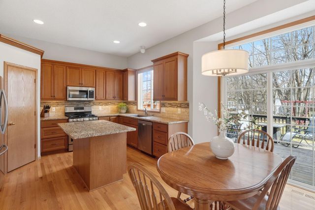 14955 Credit View Drive, Savage, MN 55378