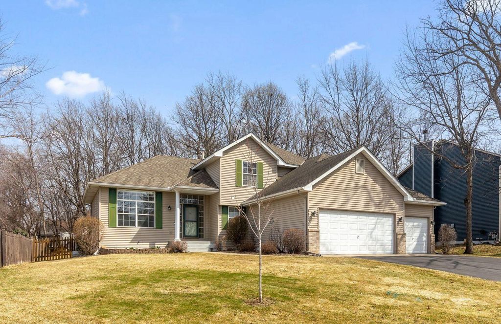 14955 Credit View Drive, Savage, MN 55378