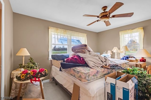 58 Sand Hill Rd, Clinton Twp., NJ 08801