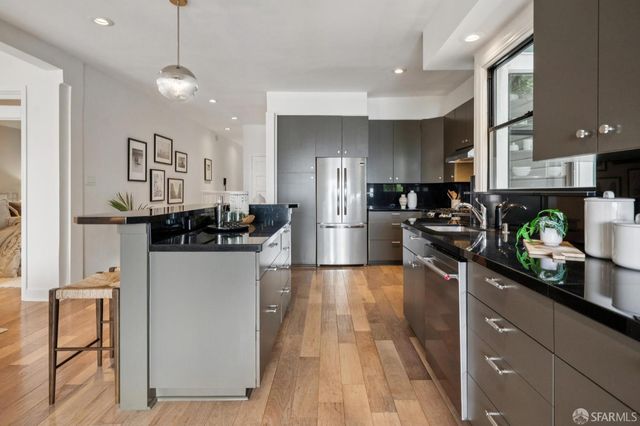 838 Bay Street, San Francisco, CA 94109