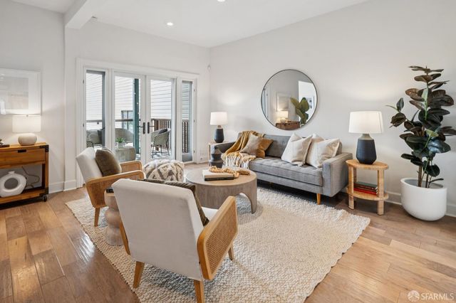 838 Bay Street, San Francisco, CA 94109