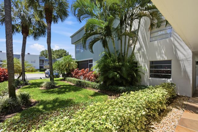 452 Normandy J, Delray Beach, FL 33484
