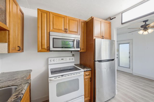 452 Normandy J, Delray Beach, FL 33484