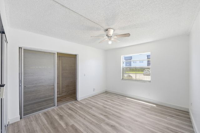 452 Normandy J, Delray Beach, FL 33484