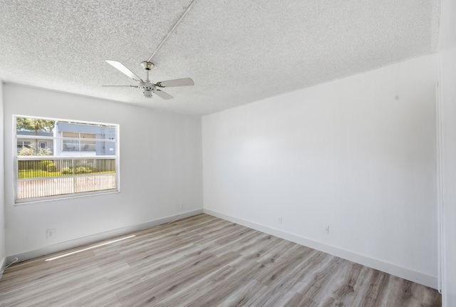 452 Normandy J, Delray Beach, FL 33484