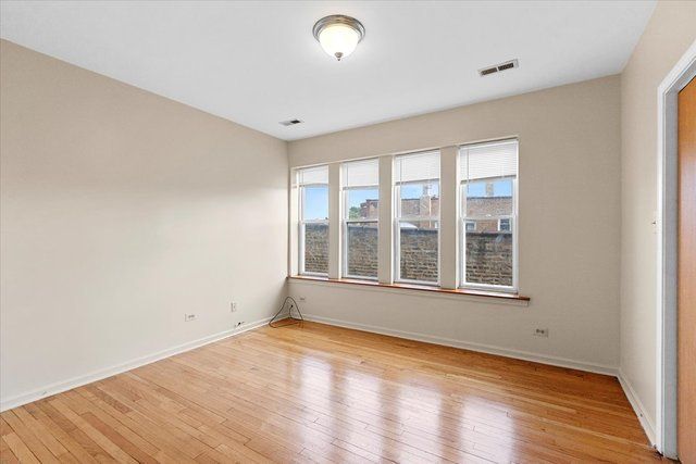 7443 S Jeffery Boulevard 1, Chicago, IL 60649