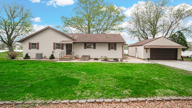1588 W Severs Road, La Porte, IN 46350