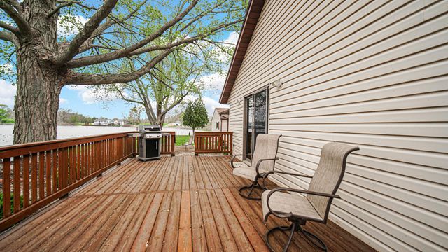 1588 W Severs Road, La Porte, IN 46350